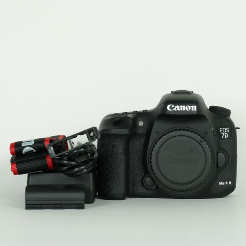 Canon eos mark attacco - 7d,