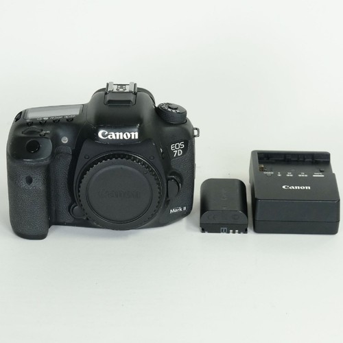 Fair canon eos - canon,