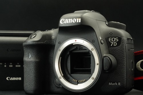 Canon eos mark dslr - eos,
